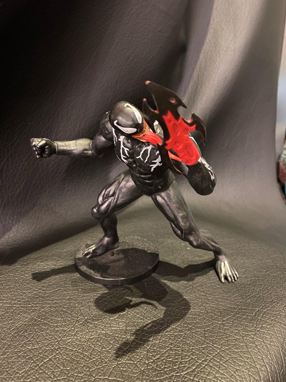 Venom Figür 