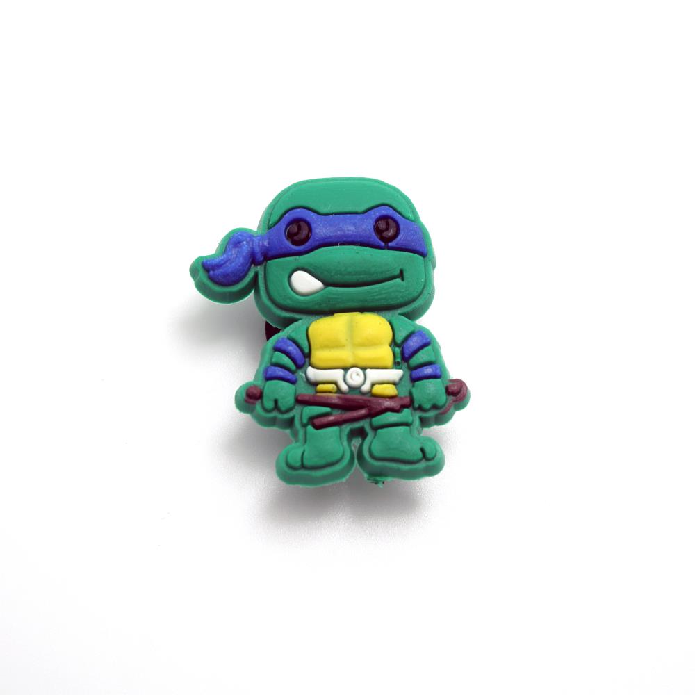 Crocs Pin Model 23 